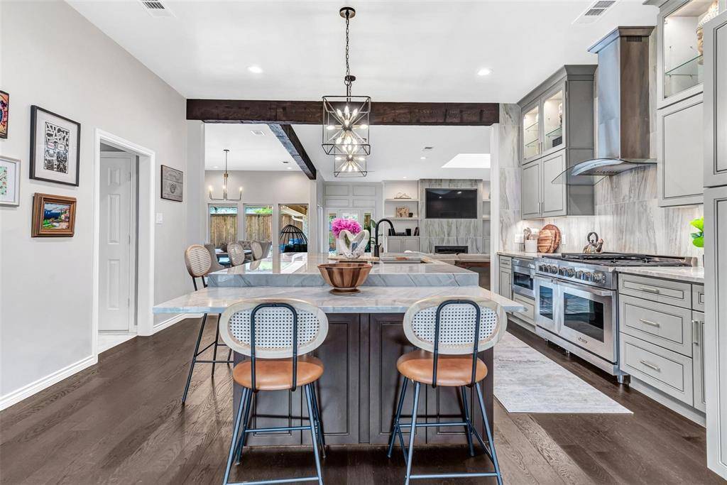 5607 Twin Brooks, Dallas, TX 75252