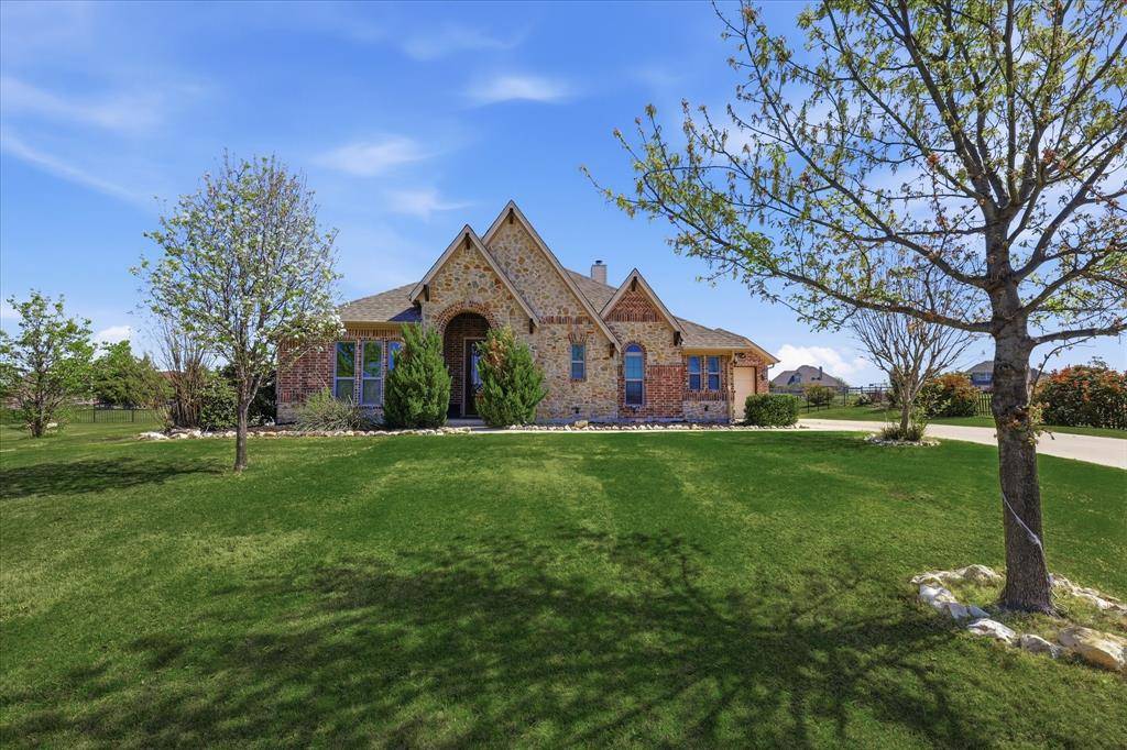 13850 James Ranch Court, Justin, TX 76247