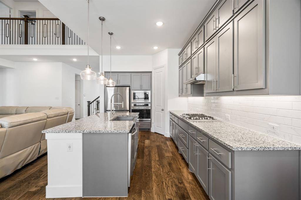 1600 Chickadee Drive, Argyle, TX 76226