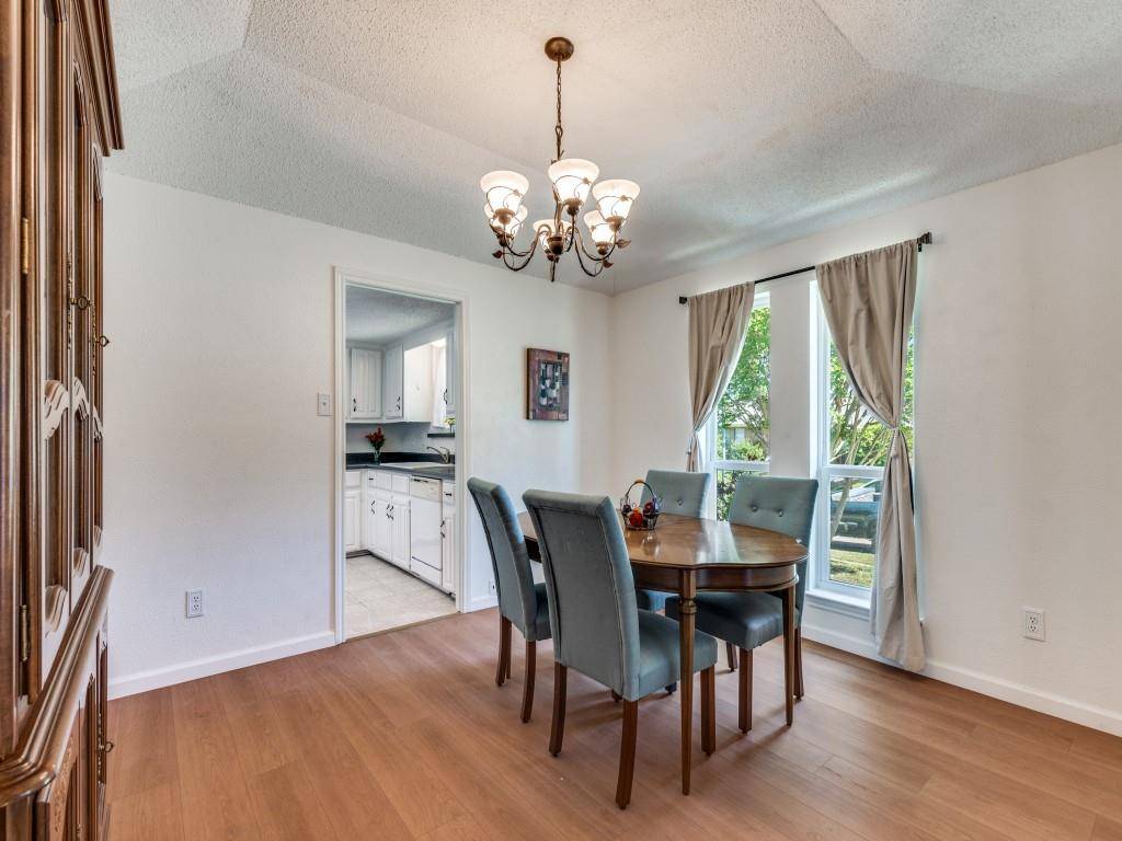 1608 Mayflower Drive, Carrollton, TX 75007