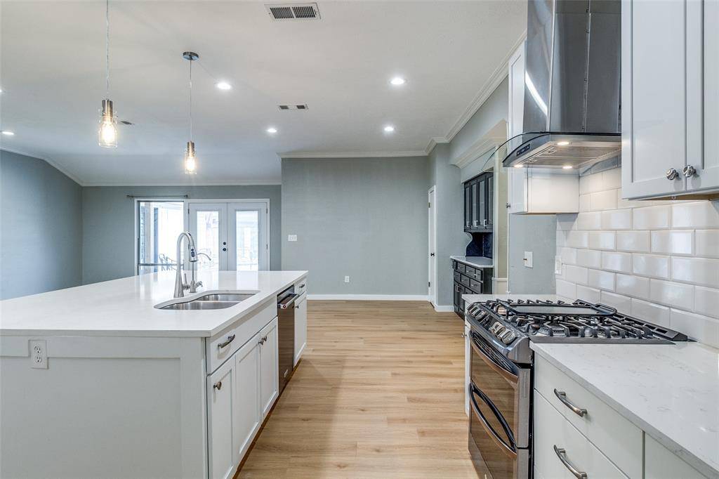 7211 La Sobrina Drive, Dallas, TX 75248