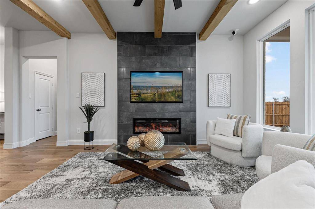 1009 Chandler Road, Denton, TX 76207