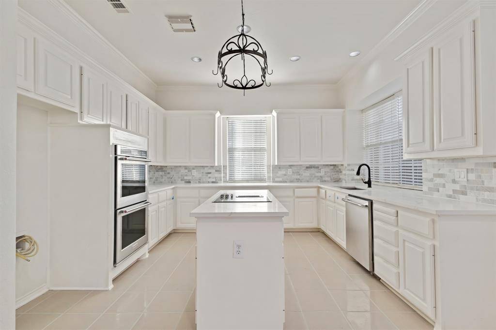 2712 Wyman Drive, Plano, TX 75093