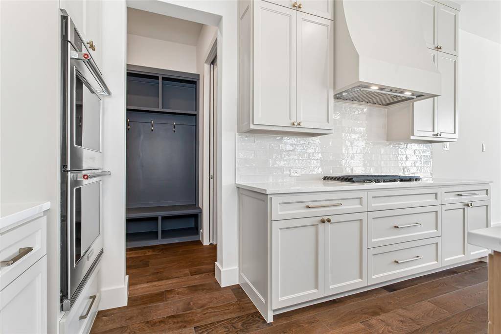 1107 Mount Auburn Avenue, Dallas, TX 75223