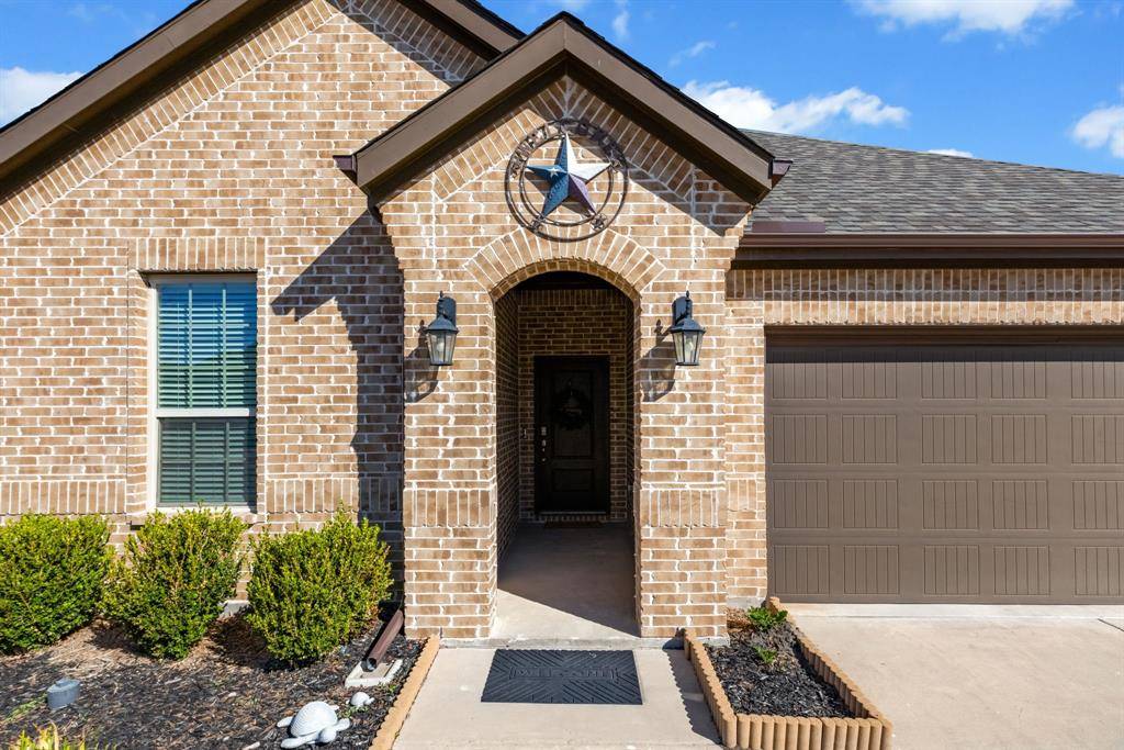 709 Maverick Street, Anna, TX 75409