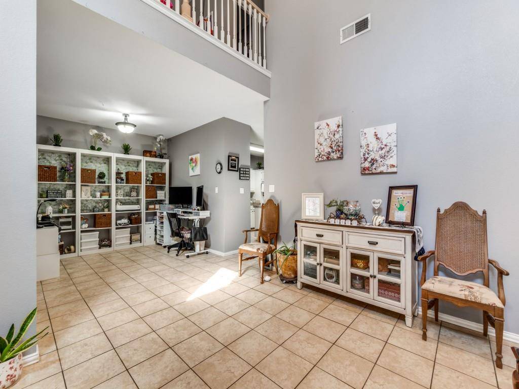 8417 Towneship Lane, Dallas, TX 75243