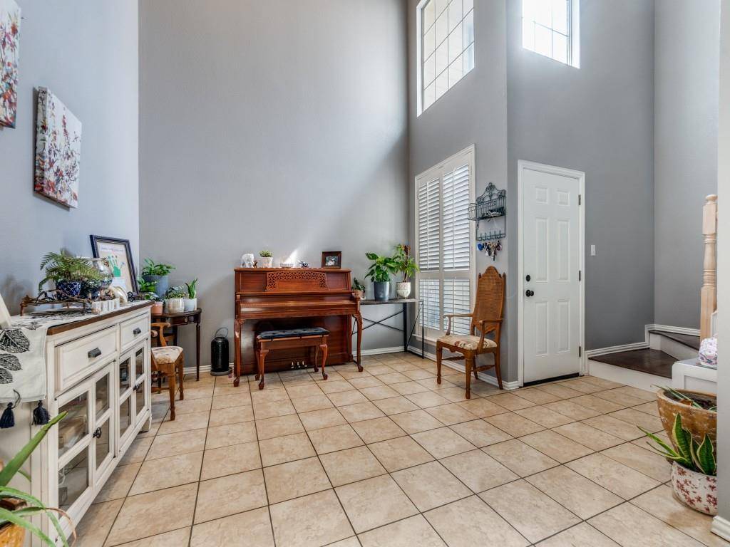 8417 Towneship Lane, Dallas, TX 75243