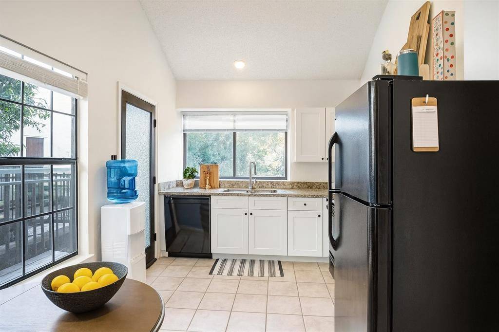 4308 Laguna Drive, Dallas, TX 75287