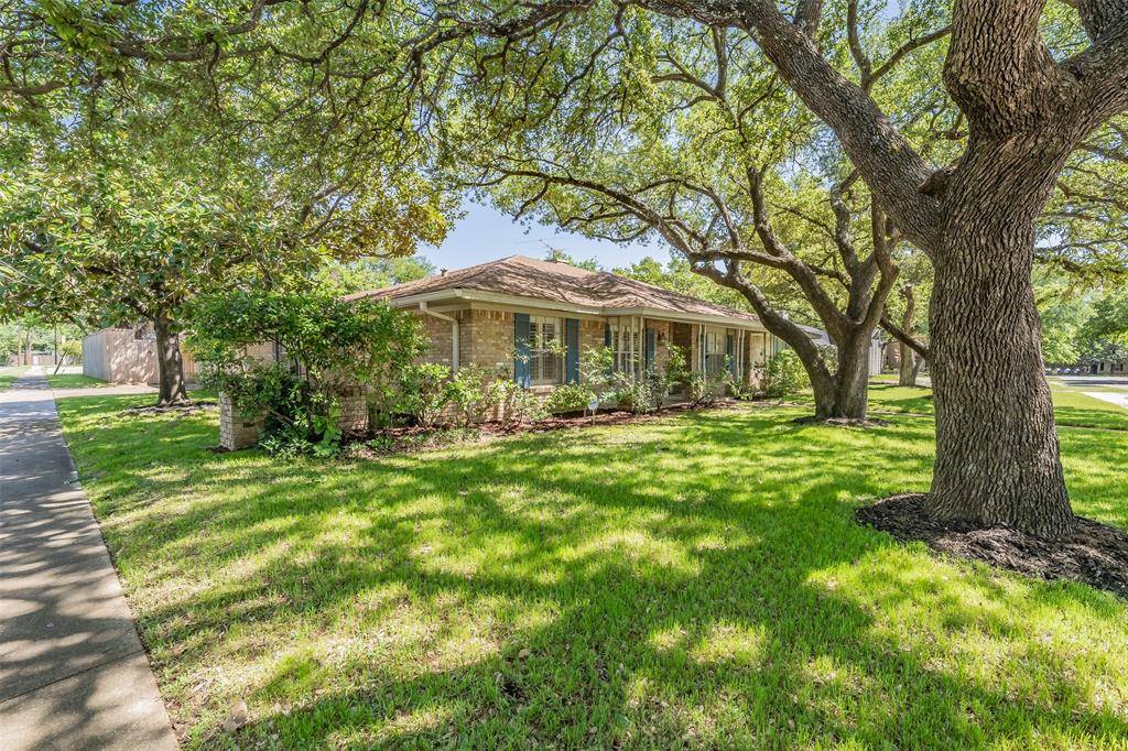 1718 Timbers Drive, Irving, TX 75061