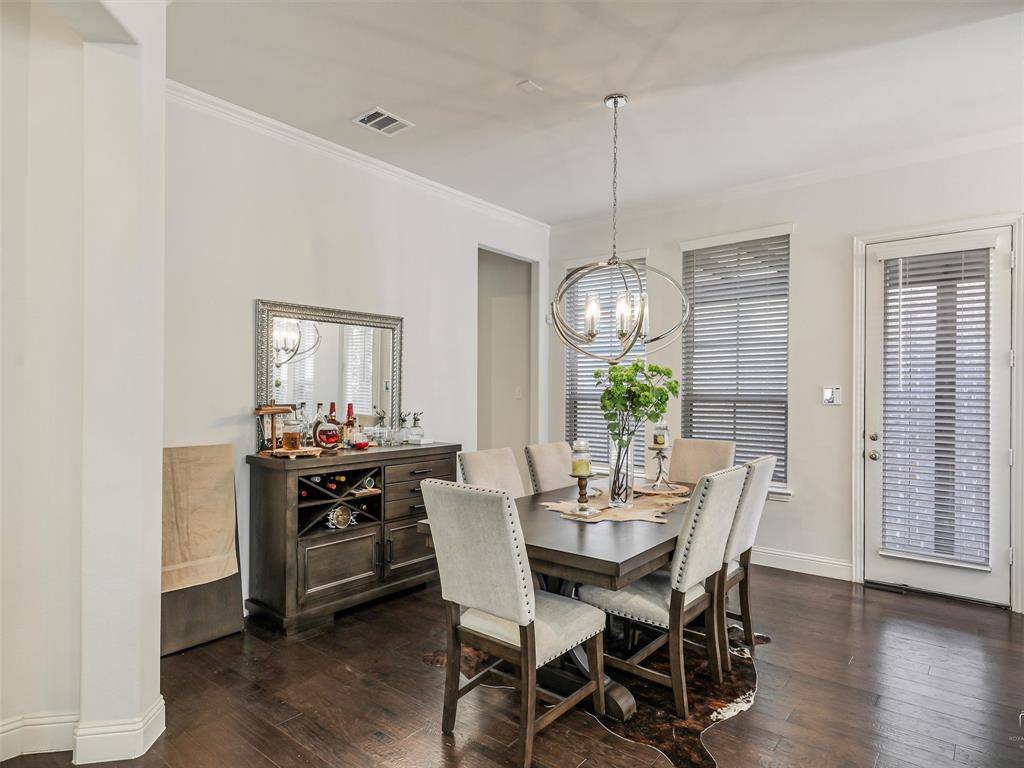 261 Golden Gate Drive, Richardson, TX 75080