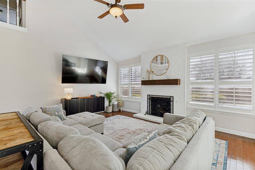 2028 Robin Hill Lane, Carrollton, TX 75007