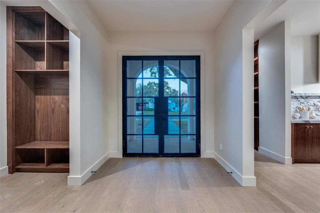 3737 Dunhaven Road, Dallas, TX 75220