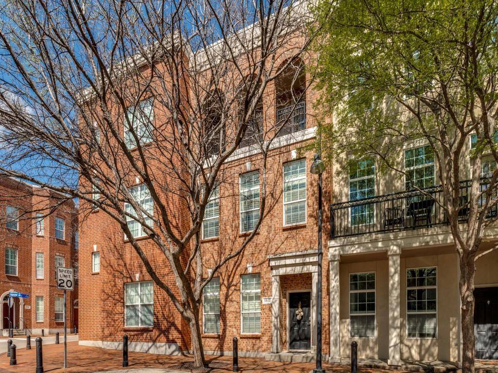 5017 Parkview #122, Addison, TX 75001