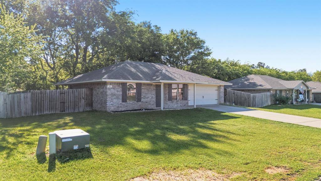 208 Shelley, Lindale, TX 75771