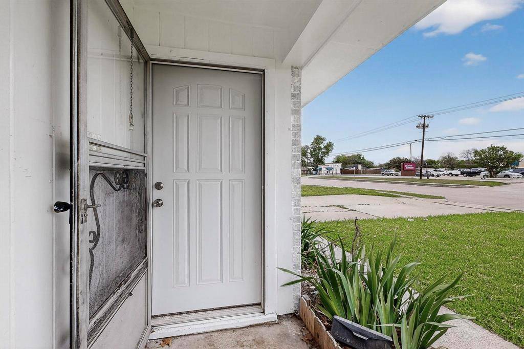 1001 Pioneer Road, Mesquite, TX 75149