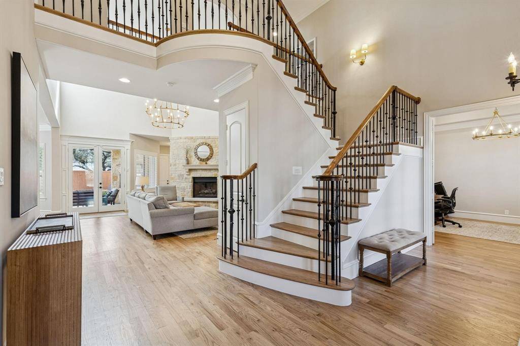 6526 Sondra Drive, Dallas, TX 75214