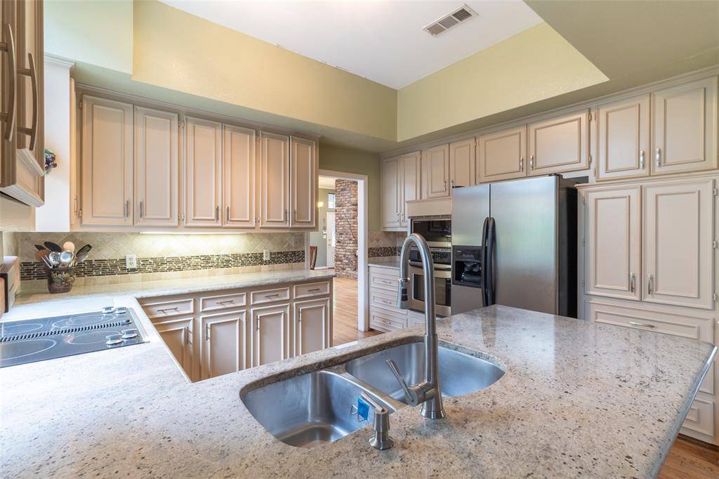 14036 Highmark Square, Dallas, TX 75254