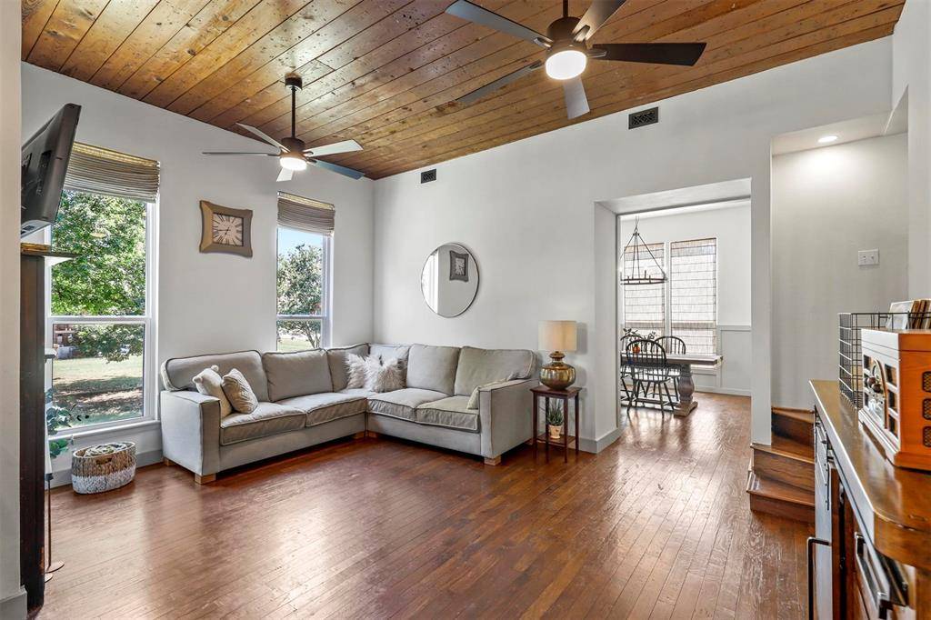 115 N 1st Street, Midlothian, TX 76065