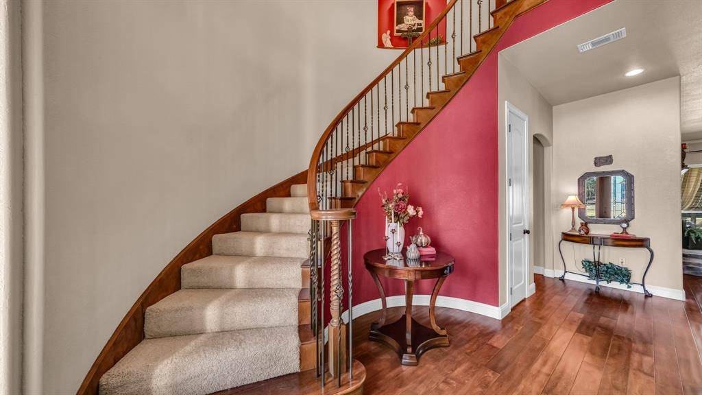 1144-B Boling Ranch Road N, Azle, TX 76020