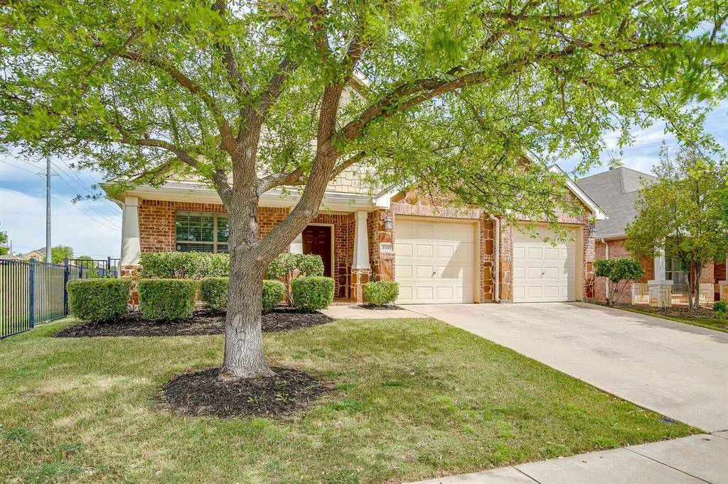 3917 Foreland Drive, Fort Worth, TX 76262