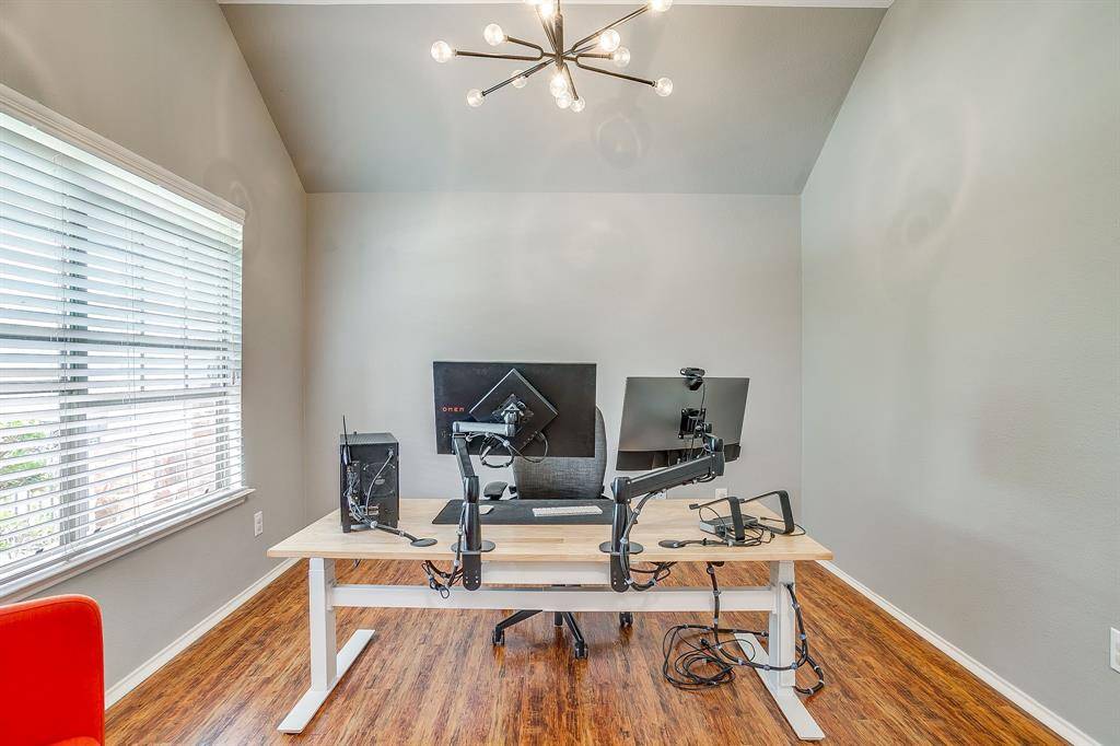 3917 Foreland Drive, Fort Worth, TX 76262