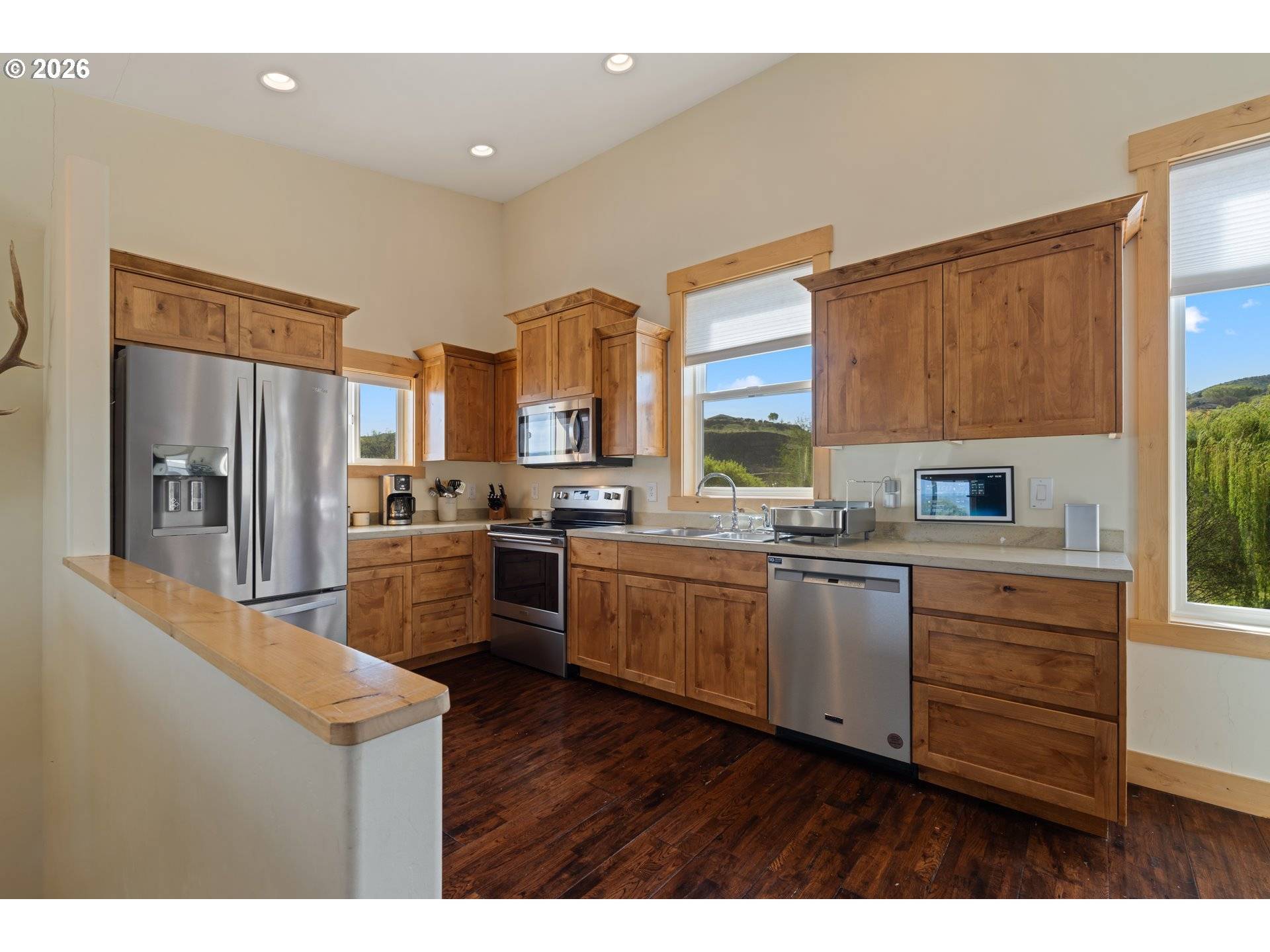 192 HONEYSUCKLE LN, The Dalles, OR 97058