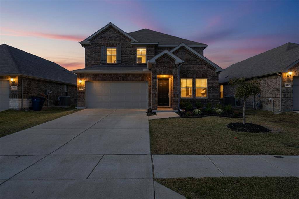 2360 Aspen Hill Drive, Forney, TX 75126