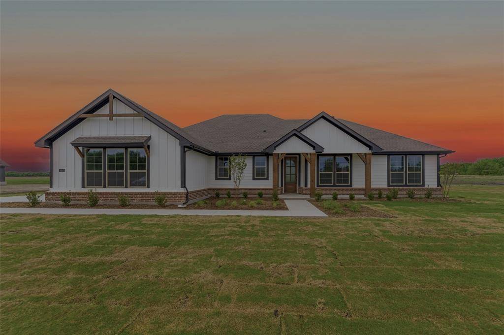 8885 County Road 623, Blue Ridge, TX 75424