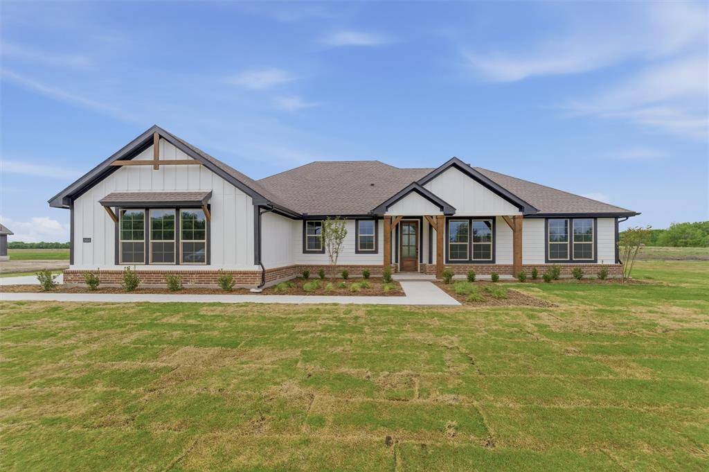 8885 County Road 623, Blue Ridge, TX 75424