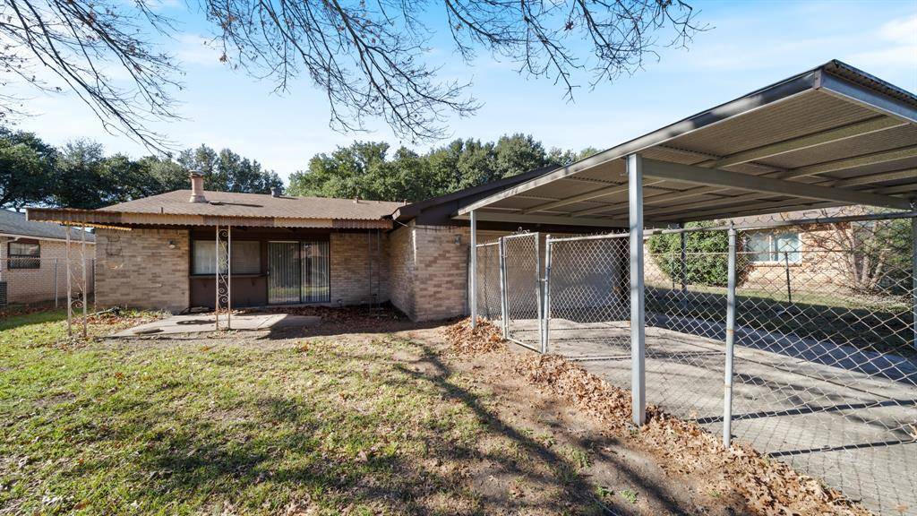 7020 Nandina Drive, Dallas, TX 75241