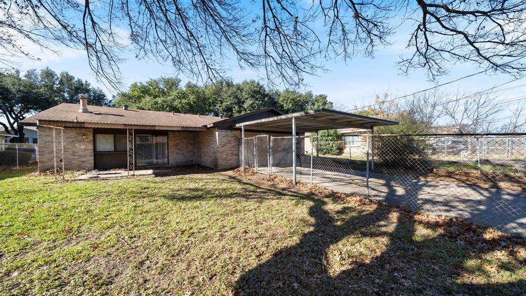 7020 Nandina Drive, Dallas, TX 75241