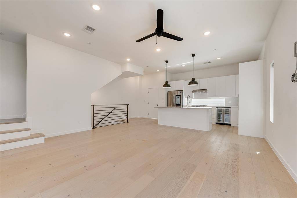 1505 N Garrett Avenue #204, Dallas, TX 75206