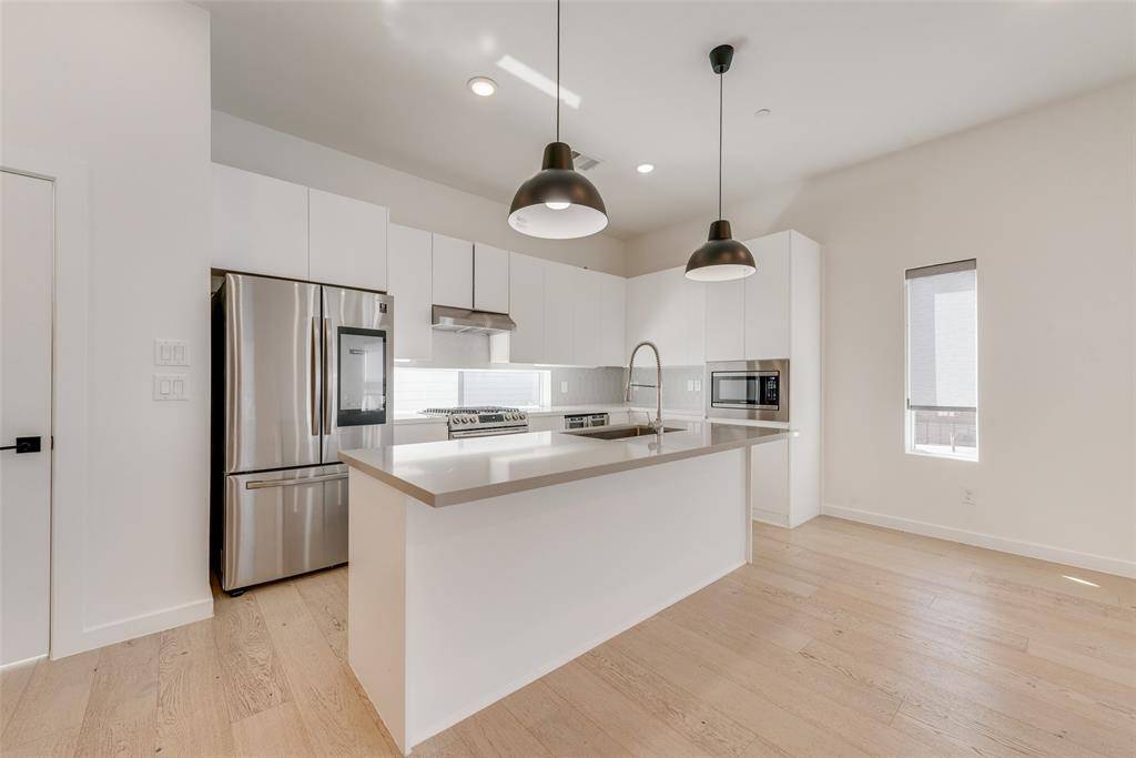 1505 N Garrett Avenue #204, Dallas, TX 75206