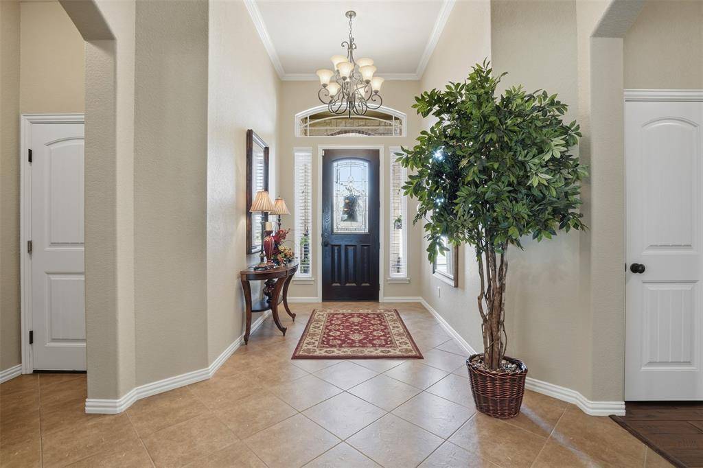 2262 Cedar Grove Drive, Cleburne, TX 76033