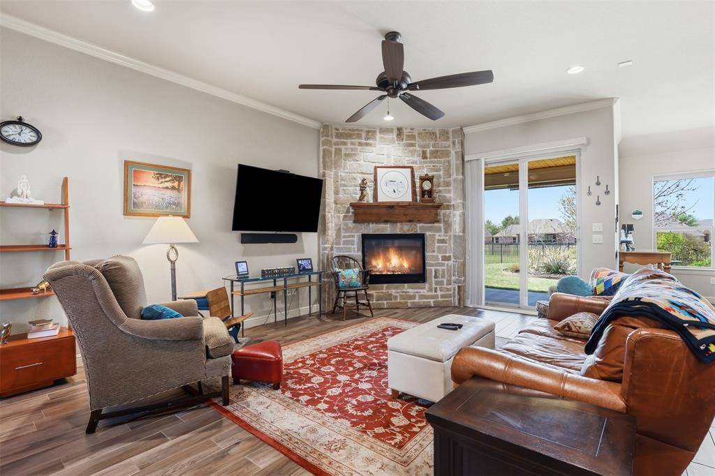 3241 Boat Landing Trail, Granbury, TX 76049