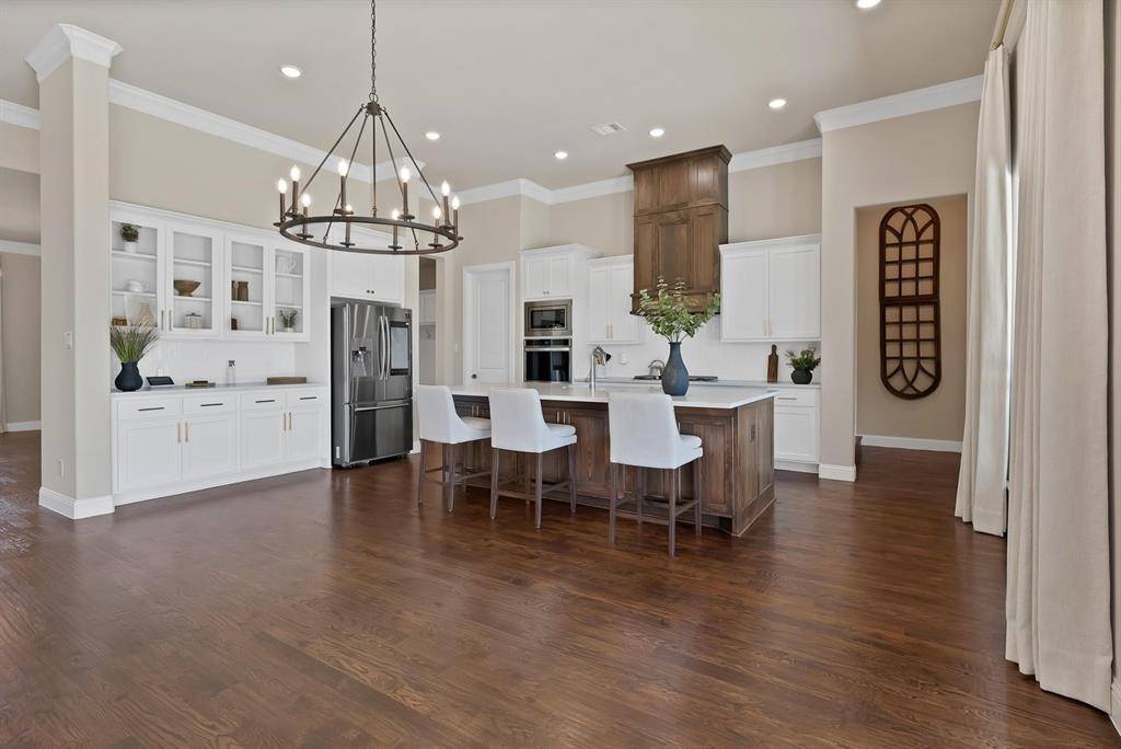 7217 Harris Place, Arlington, TX 76001