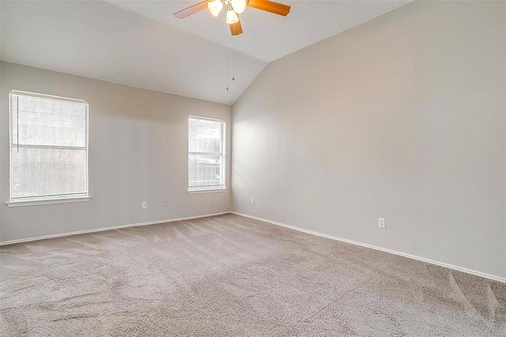 927 Simon Drive, Cedar Hill, TX 75104