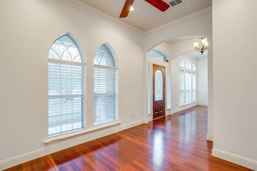 4549 Rancho Blanca Court, Fort Worth, TX 76108