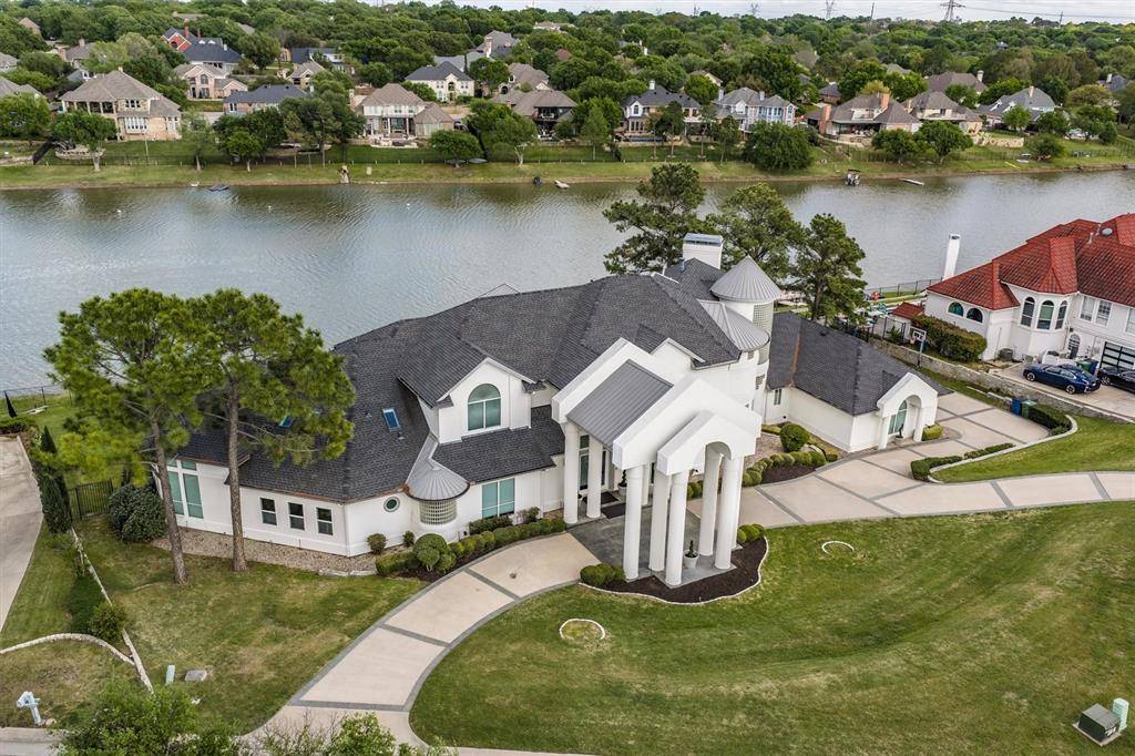 656 Timbercrest Circle, Highland Village, TX 75077