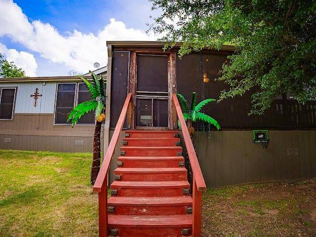 1926 Roadrunner Road, Possum Kingdom Lake, TX 76449