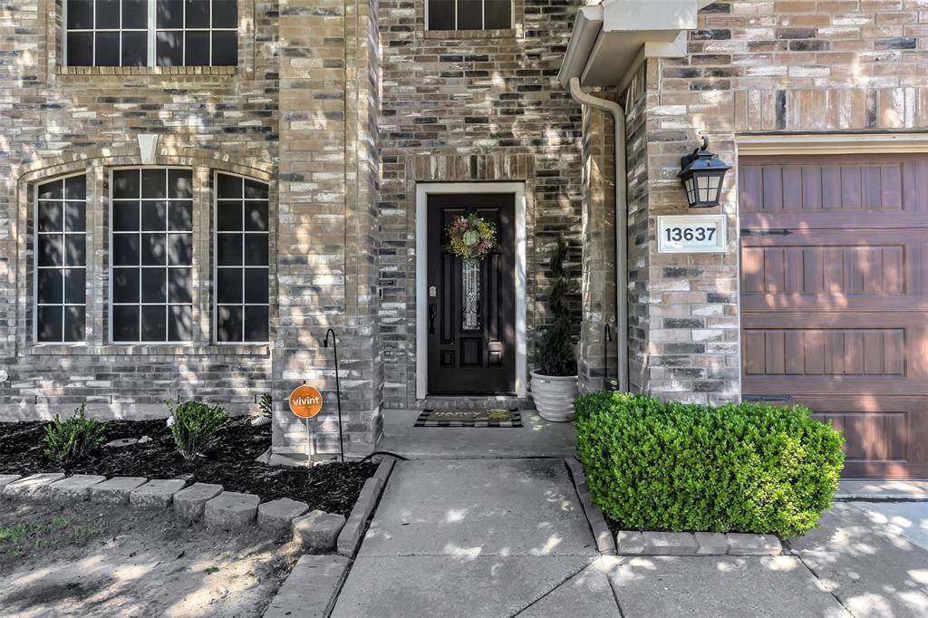 13637 Cherokee Ranch Road, Fort Worth, TX 76262