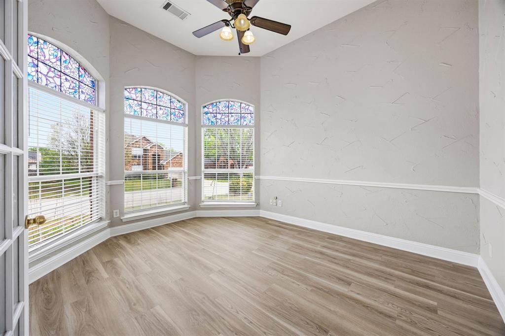 1904 Meera Lane, Mansfield, TX 76063