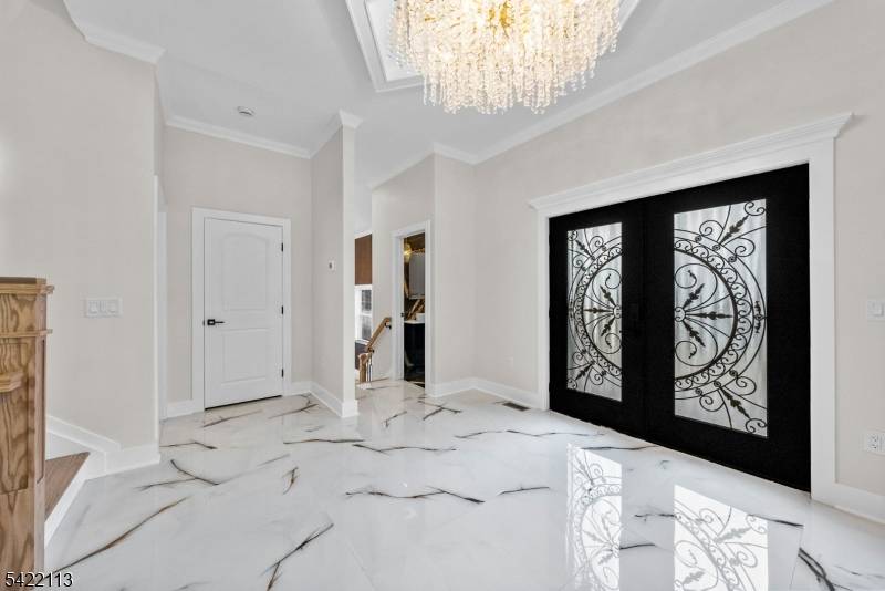 38 Pershing Pl, Woodland Park, NJ 07424