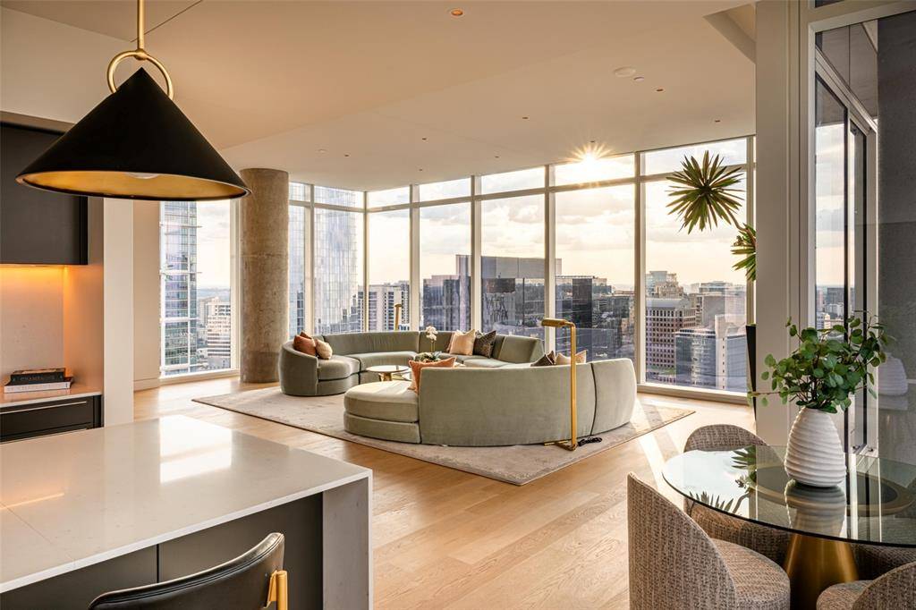 1747 Leonard Street #2201, Dallas, TX 75201