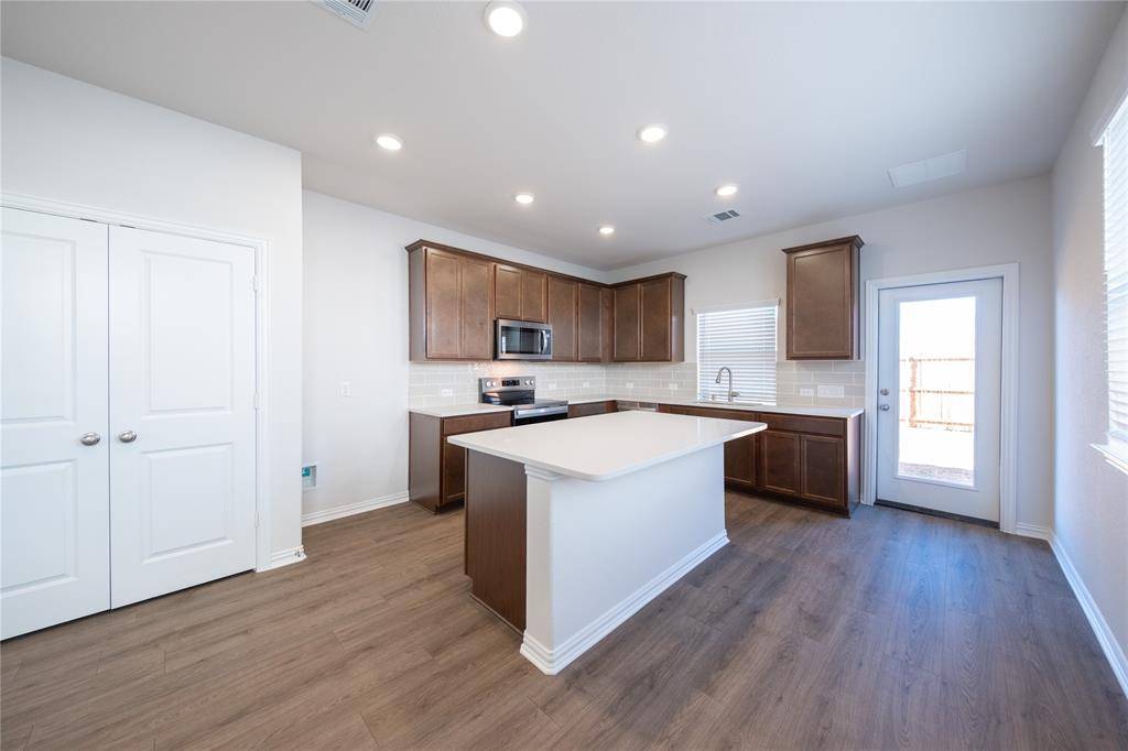 2518 Hawkins Street, Anna, TX 75409