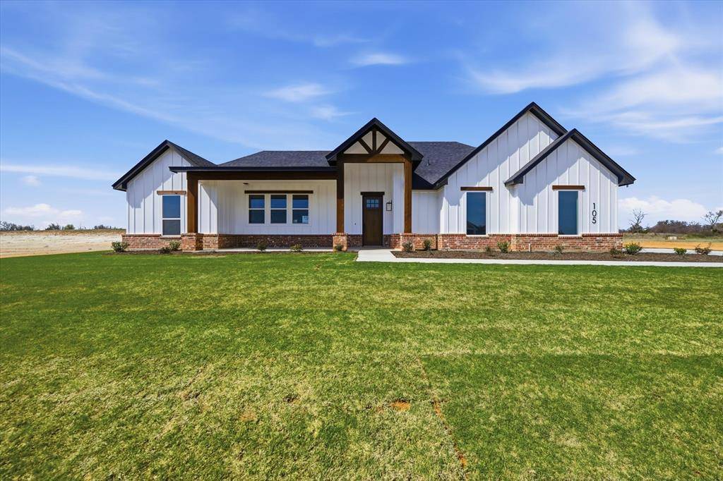 105 Cattleman Drive, Poolville, TX 76082