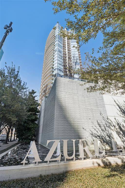 2900 Mckinnon Street #303, Dallas, TX 75201