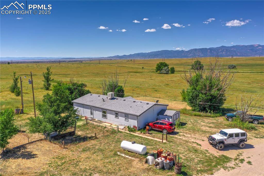 3955 S Meridian RD, Colorado Springs, CO 80929