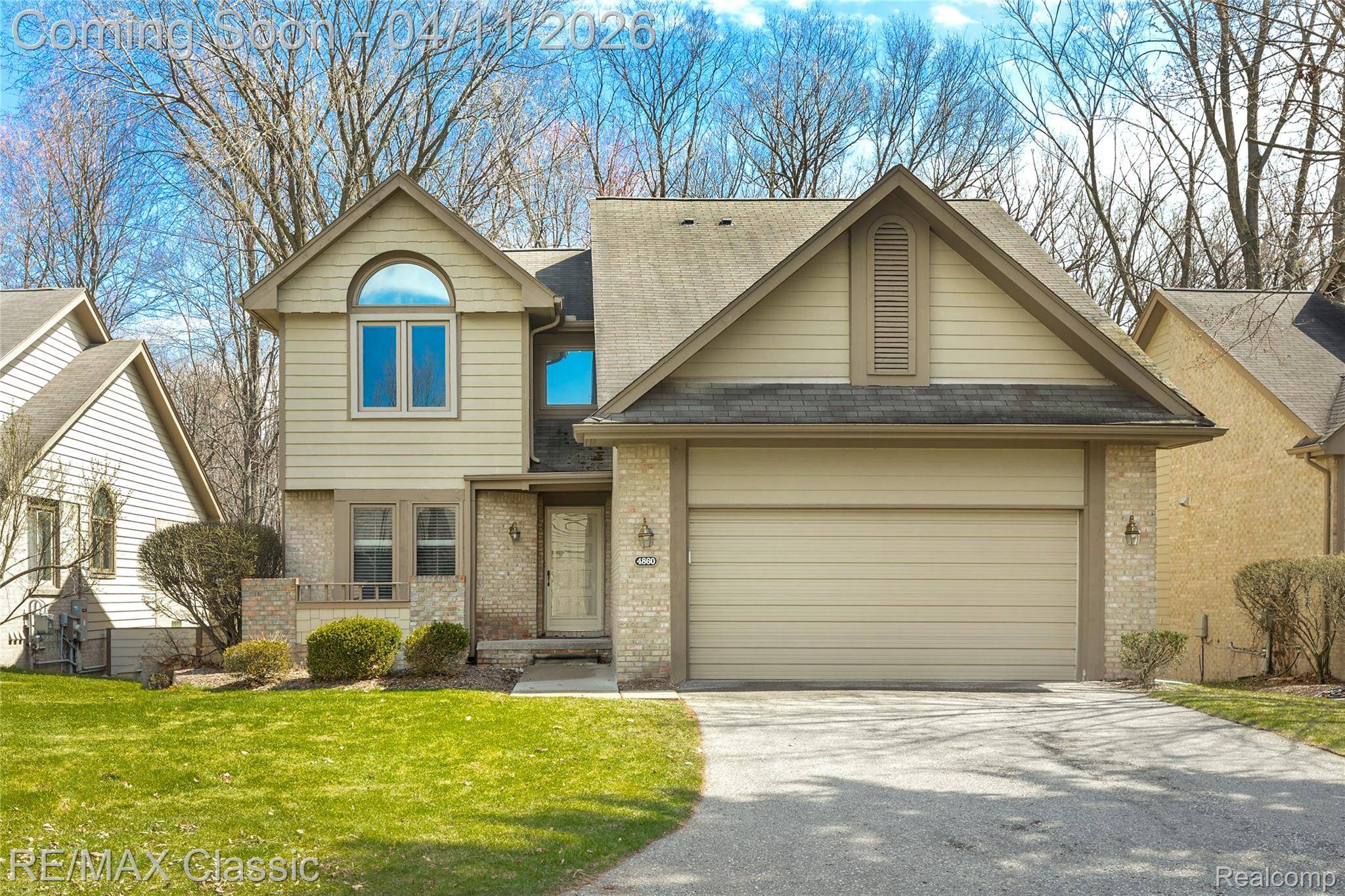 4860 Pelican WAY, West Bloomfield Charter Township, MI 48323