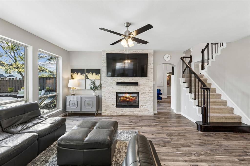 727 BRYSON Way, Southlake, TX 76092